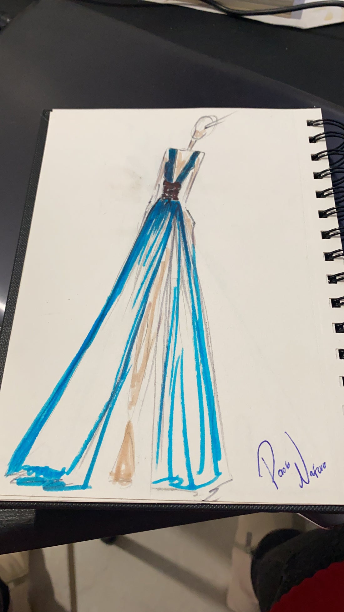 El Arte del Diseño a Medida: Creando Prendas Únicas