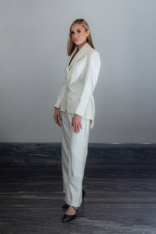 TRAJE INFINITY COAT EN CREPE