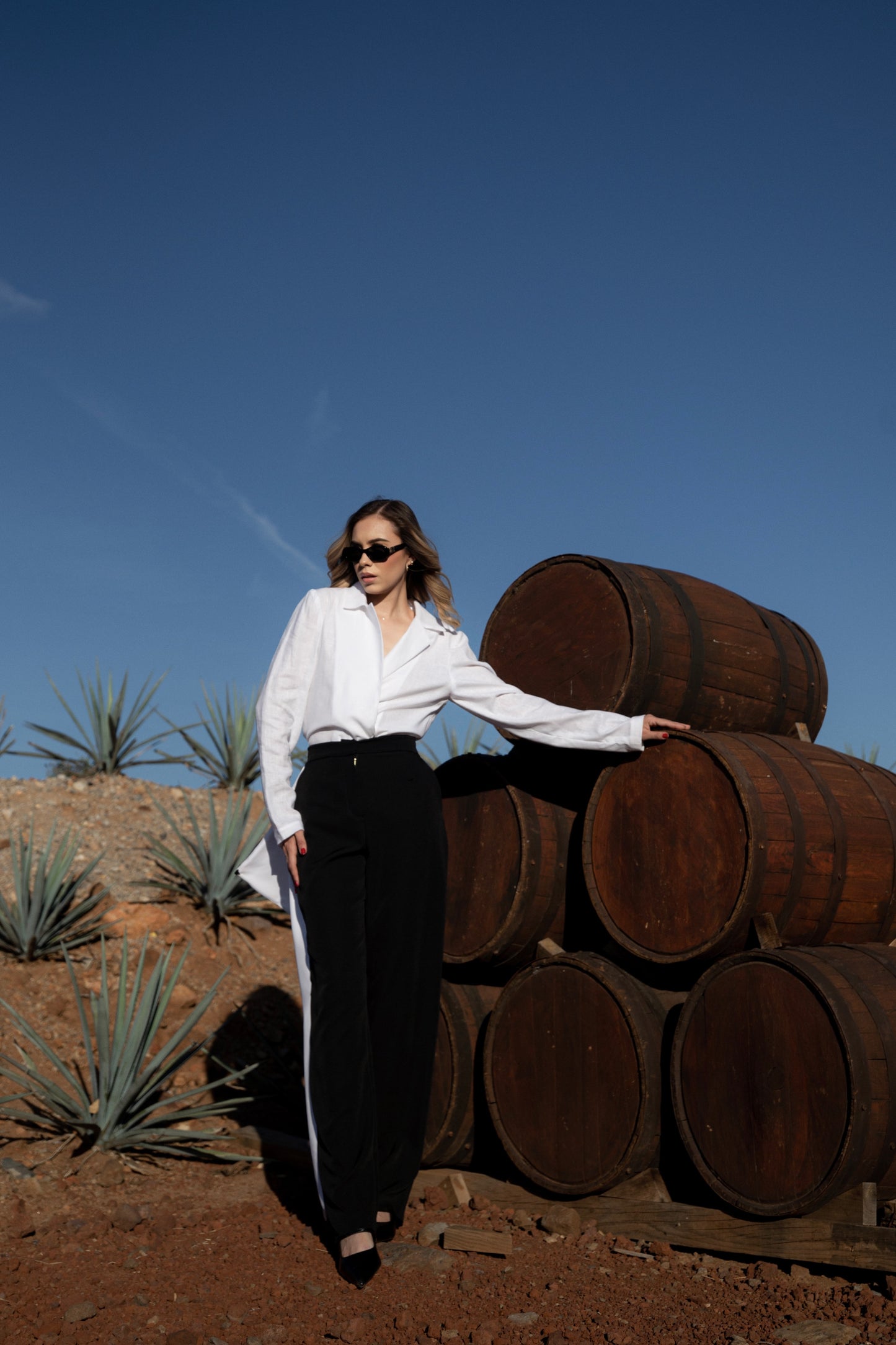 SACO DE CORTE RECTO BLANCO | PRIMAVERA-VERANO | COLECCIÓN INFINITY by PAOLA NÁJERA